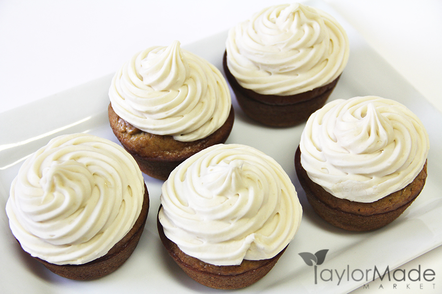 Banana Bread Cupcakes with Maple Cream Cheese Frosting